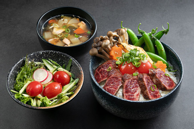 銅鑼灣lunch抵食餐廳｜燒鬼吉列豬扒、牛肉飯、天婦羅稻庭烏冬！午市定食買1送1人均$34起！