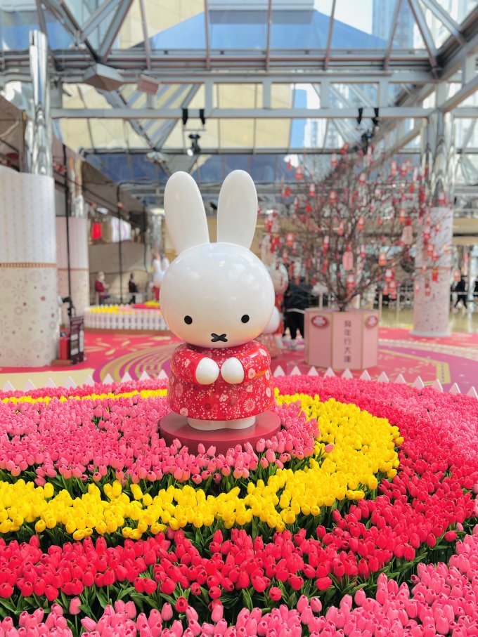 2023新年打卡好去處｜太古城 X Miffy必影6.5米「Miffy幸福熱氣球」、桃花隧道＋期間限定Miffy主題甜品