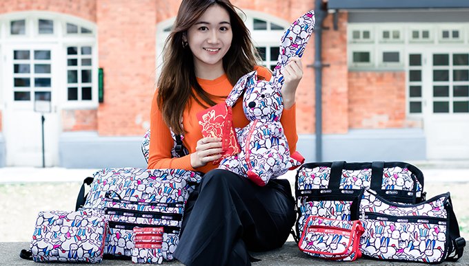 兔年必買！LeSportsac 繼 Peter Rabbit聯乘系列加推Playful Bunnies系列迎兔年＋換購紅運Lucky兔兔利是袋