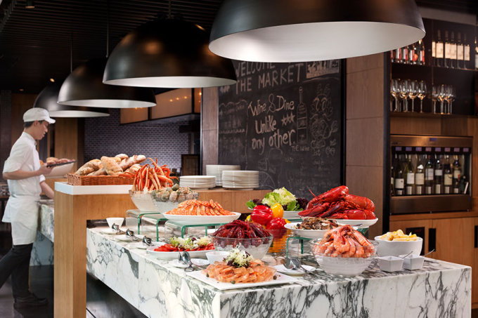 酒店自助餐推薦2023｜The Market晚餐buffet、週末早午餐！即開日本生蠔、多款榴槤甜點、D24貓山王榴槤雪糕