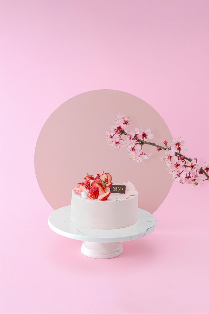 櫻花主題甜品推介2023！超可愛必食士多啤梨櫻花麻糬戚風蛋糕、櫻花紅桑子芝士蛋糕＋櫻花主題下午茶