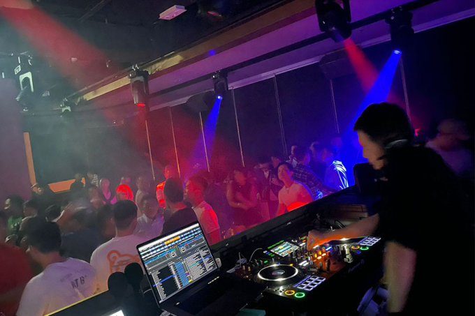 銅鑼灣餐廳美食推薦2023｜Vivere高級意大利料理！DJs駐場、Drag Show Brunches，仿似身處異國！