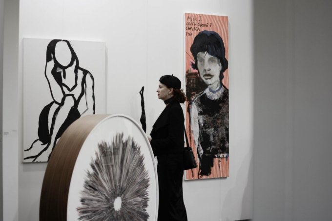 2023必去香港藝術展！免費打卡金鐘10米高巨型裝置、虛擬凡爾賽宮之旅等超美展覽推介