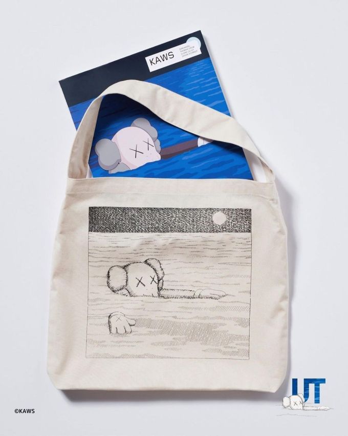 KAWS X UNIQLO 再次聯乘！9月8日開售必買印花T恤、長袖衛衣＋送獨家KAWS貼紙、肩背包