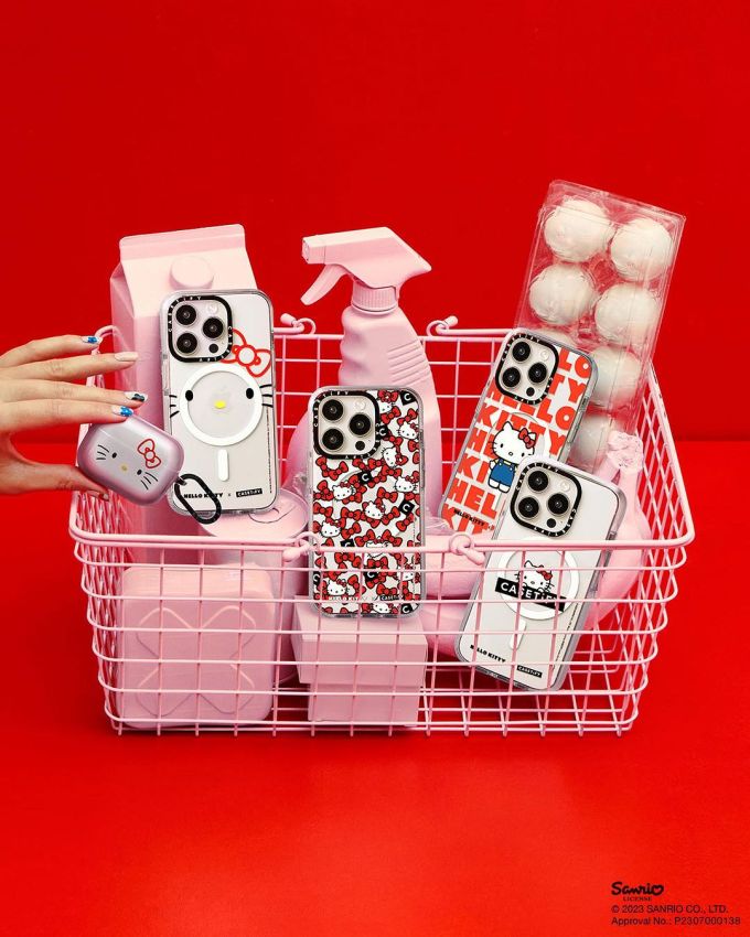 Hello Kitty x CASETiFY 驚喜可愛回歸！必買限量版多士爐 AirPods 保護殼、牛奶瓶Hello Kitty手機殼、手機繩等（附購買連結）