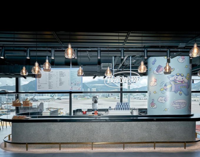香港機場必食推介！ Between x Cinnamoroll 設期間限定店推出超美雲朵特飲、玉桂狗糖霜曲奇
