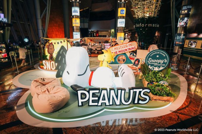中秋打卡好去處2023｜3米巨型發光Snoopy、5米巨型月亮、寵物市集、中秋夜市、山頂沉浸式展覽等盤點商場打卡位