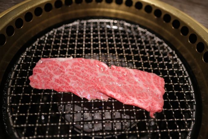 和牛日式燒肉推薦｜牛角特定分店極罕A5頂級神戶牛套餐價錢及餐牌公開！同場加映多間香港餐廳燒肉外賣推介