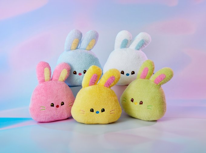 IPX 與 NewJeans IP 合作商品登陸銅鑼灣及觀塘 LINE FRIENDS POP-UP！打卡全港唯一巨型 bunini、漫畫版 NewJeans 展示區