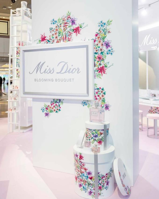 Miss Dior Blooming Boudior 千花化妝間進駐尖沙咀海港城！