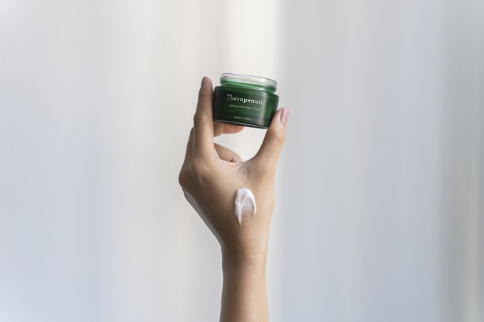 產品試用｜Therapeautic 水養滋潤保濕面霜 50ml (HK$650)