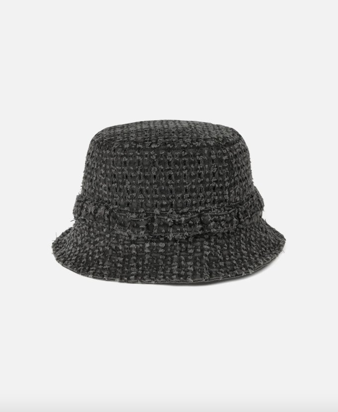 漁夫帽穿搭女生2025｜漁夫帽穿搭夏天必學4大技巧！打造清爽夏日氛圍感