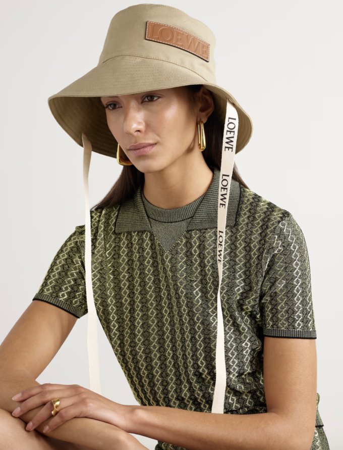 漁夫帽穿搭女生2025｜漁夫帽穿搭夏天必學4大技巧！打造清爽夏日氛圍感