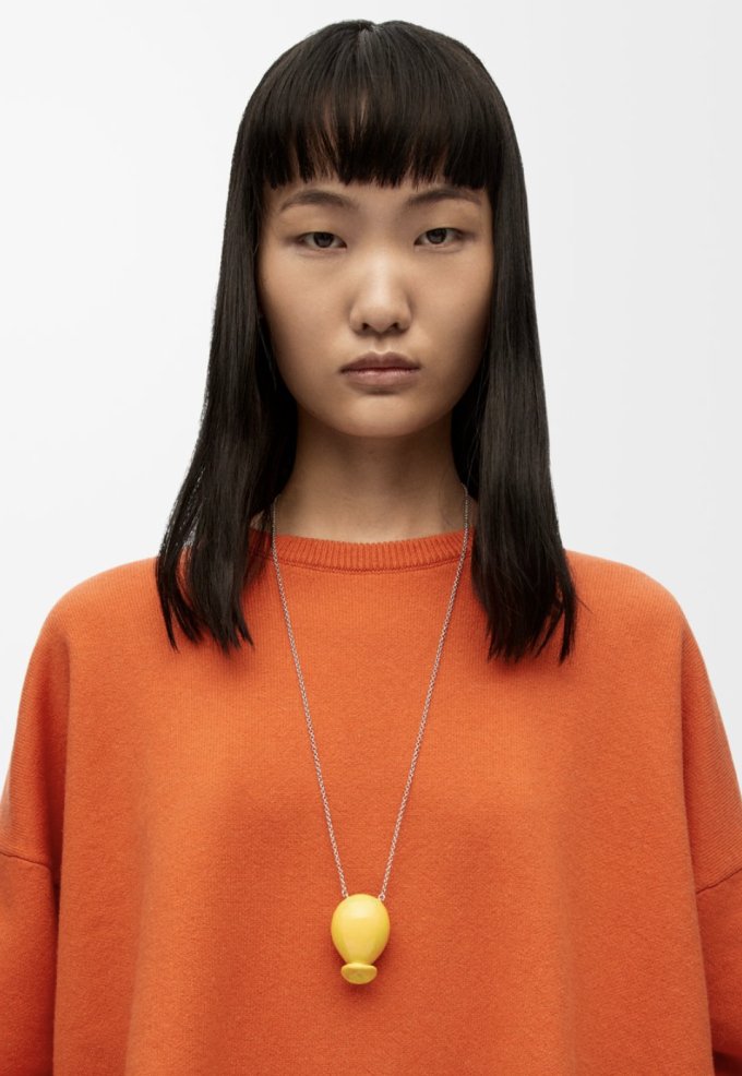 LOEWE頸鏈推薦2025｜10款LOEWE頸鏈入門推介！極簡設計都能戴出精品時髦感