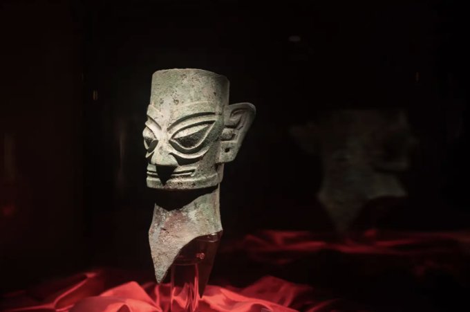 成都自由行攻略2025｜12大成都景點推薦！玩遍成都大熊貓繁育研究基地/成都太古里/三星堆