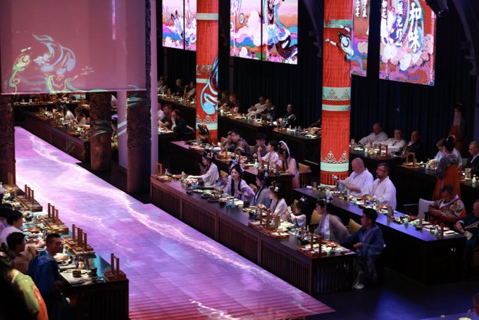 成都自由行攻略2025｜12大成都景點推薦！玩遍成都大熊貓繁育研究基地/成都太古里/三星堆