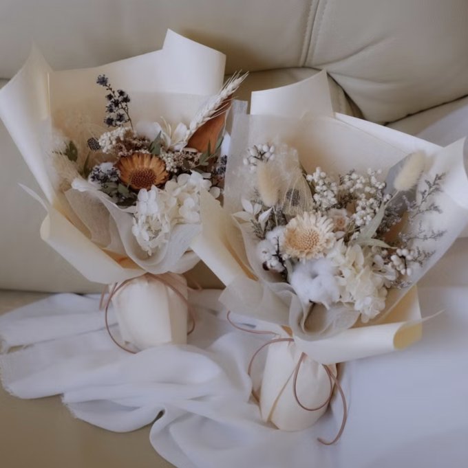 畢業花束推薦2025｜20款乾燥花/滿天星/向日葵畢業花束推介！特別畢業花束清單