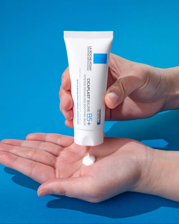 La Roche-Posay B5萬用修復霜好用嗎？B5萬用修復霜用法/成分/功效一次看清！拯救乾敏泛紅痘印