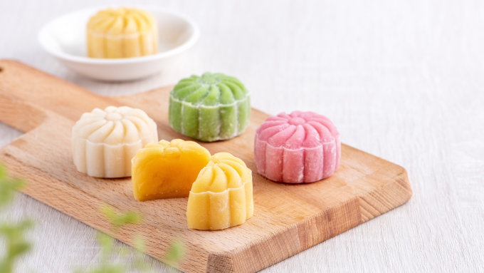 10款冰皮月餅推薦2025！附早鳥冰皮月餅價錢優惠+DIY冰皮月餅做法