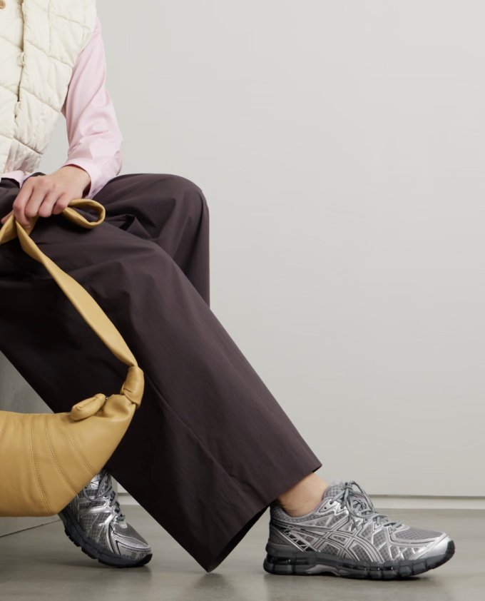 銀色波鞋2025｜10款大熱未來感銀色運動鞋推薦！Adidas/PUMA/Nike銀色運動鞋精選清單