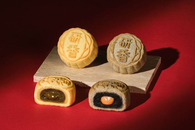 中秋月餅推薦2025｜香港35款人氣介紹+月餅價錢！酒店傳統月餅/陳皮紅豆/奶黄/開心果/黑刺榴槤冰皮月餅全收錄