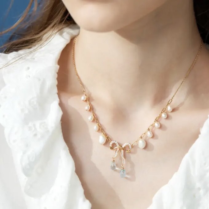 女生聖誕禮物2025｜送女朋友/老婆聖誕禮物推薦Top 21！耳機/香水/銀包精選清單