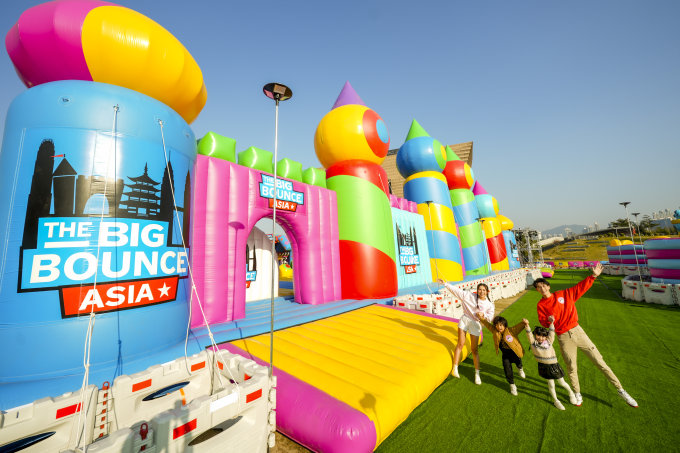 農曆新年好去處2026｜新年去邊好？10大新年打卡好去處！巨型充氣樂園/花車巡遊/Chiikawa Baby期間限定店